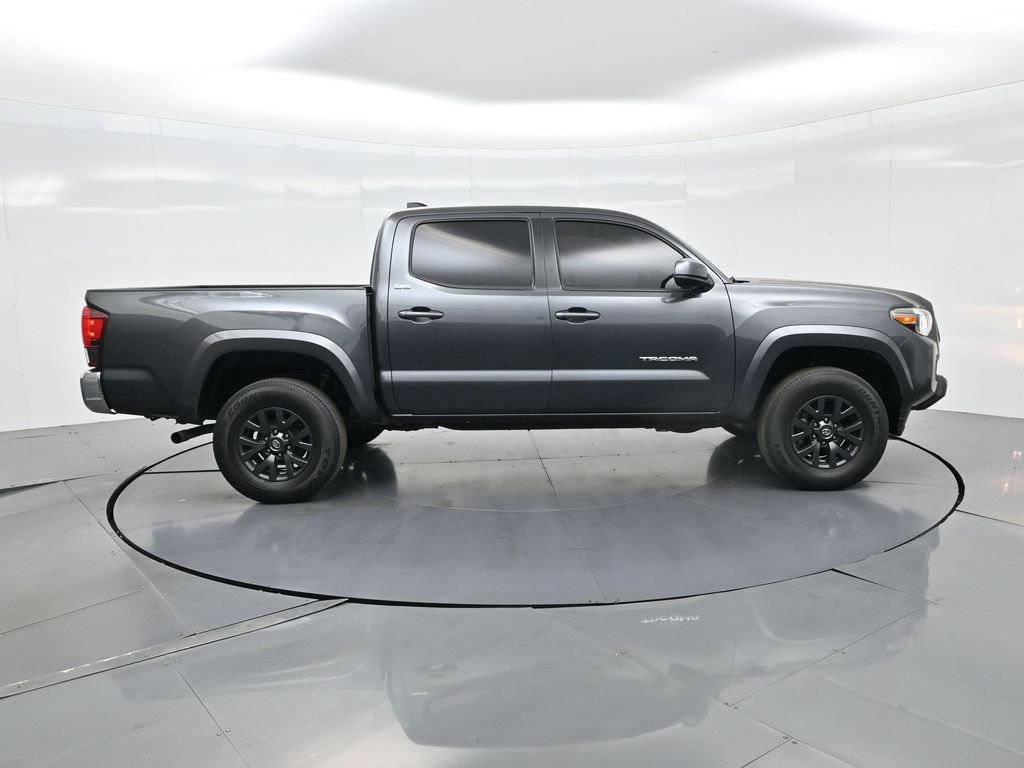 Used 2022 Toyota Tacoma SR5 image 5