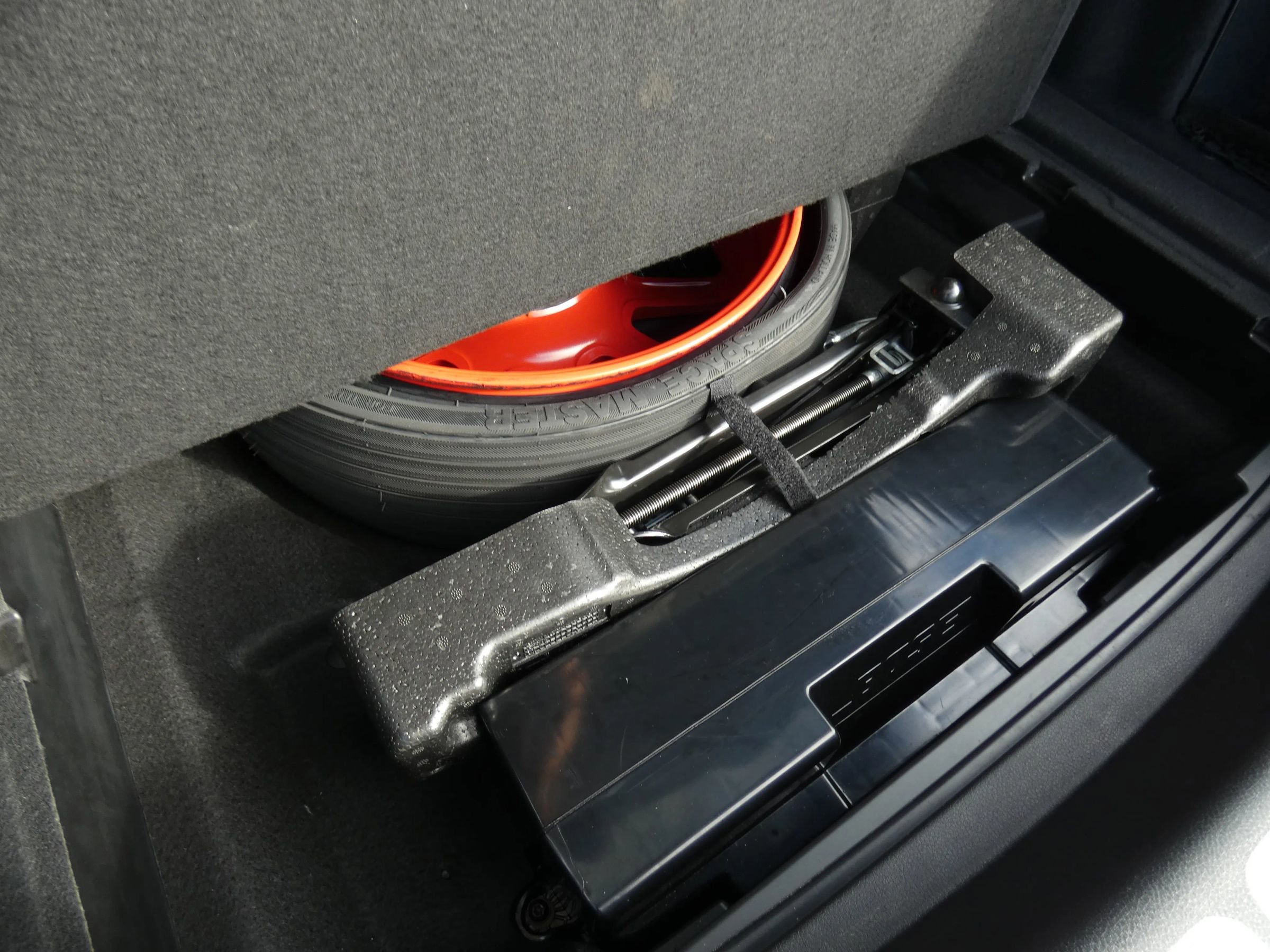 Used 2019 Porsche Macan image 88