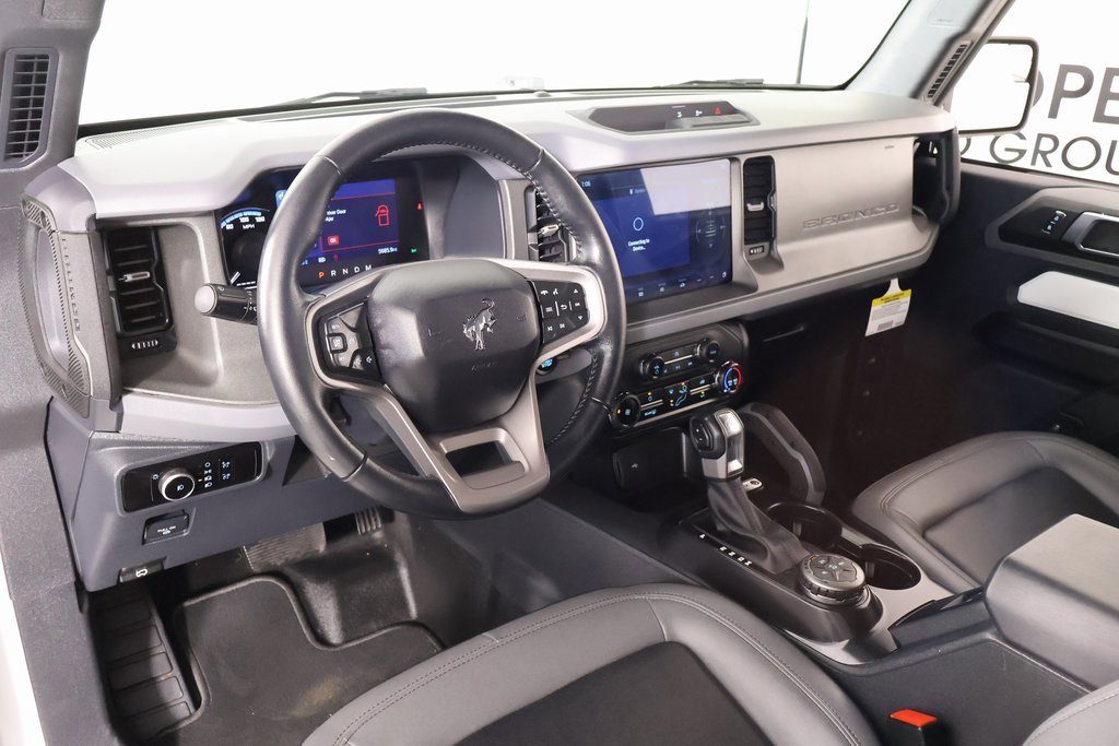 Used 2024 Ford Bronco Big Bend image 2