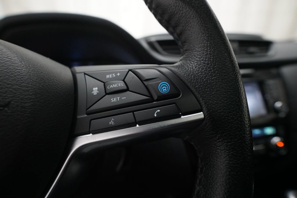 Used 2020 Nissan Rogue SL image 19
