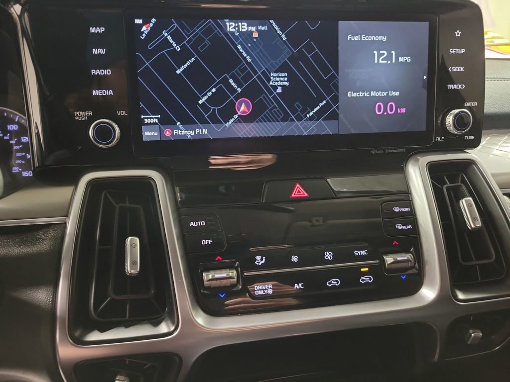 Used 2022 Kia Sorento S image 17