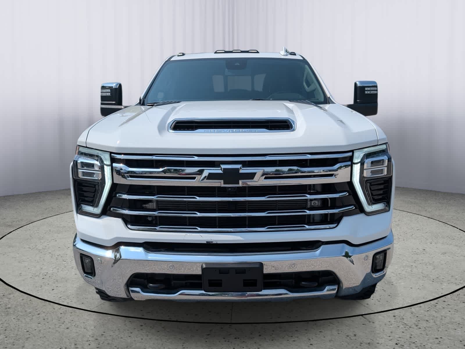 Certified 2024 Chevrolet Silverado 2500 LTZ w/ LTZ Plus Package AWD/4WD image 8