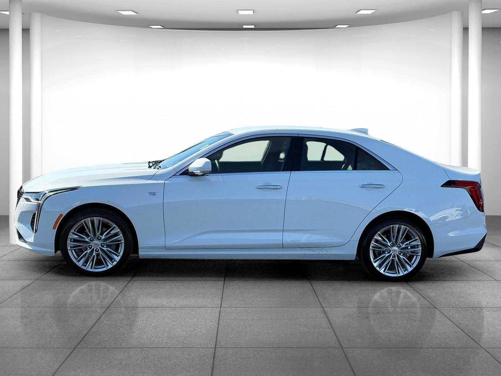 Used 2026 Cadillac CT4 Premium Luxury AWD/4WD image 4