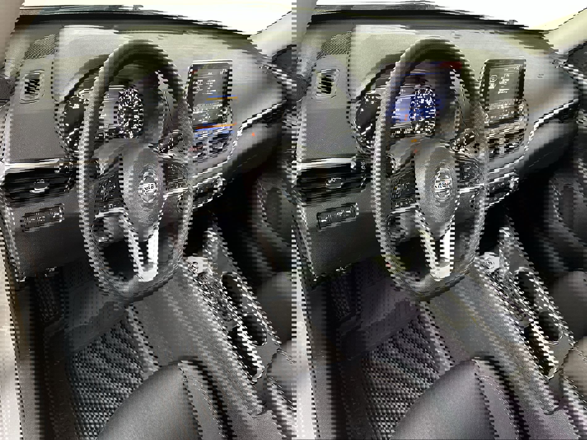 Used 2022 Nissan Altima 2.5 SV image 46