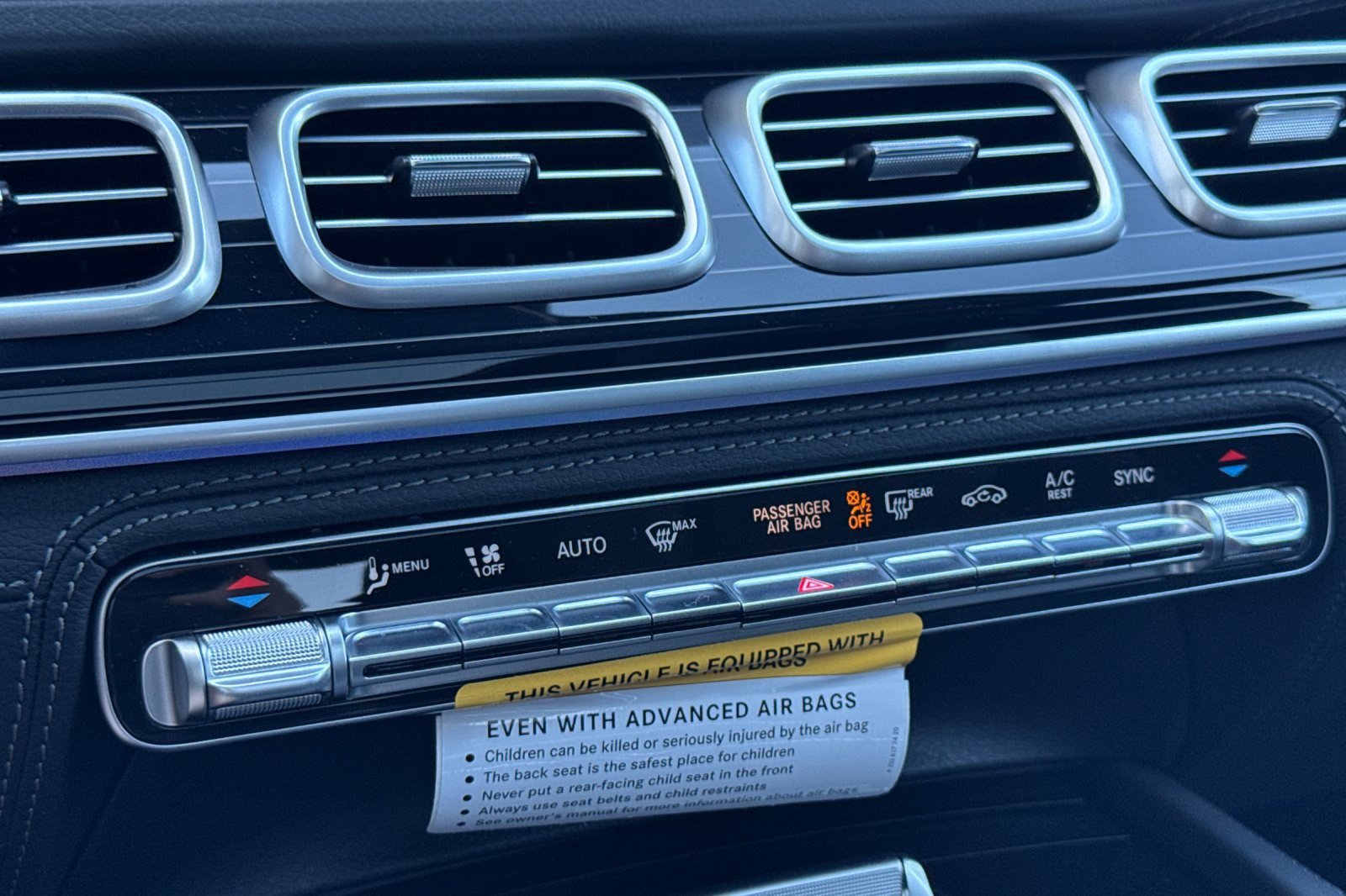 New 2026 Mercedes-Benz GLE 580 4MATIC image 24