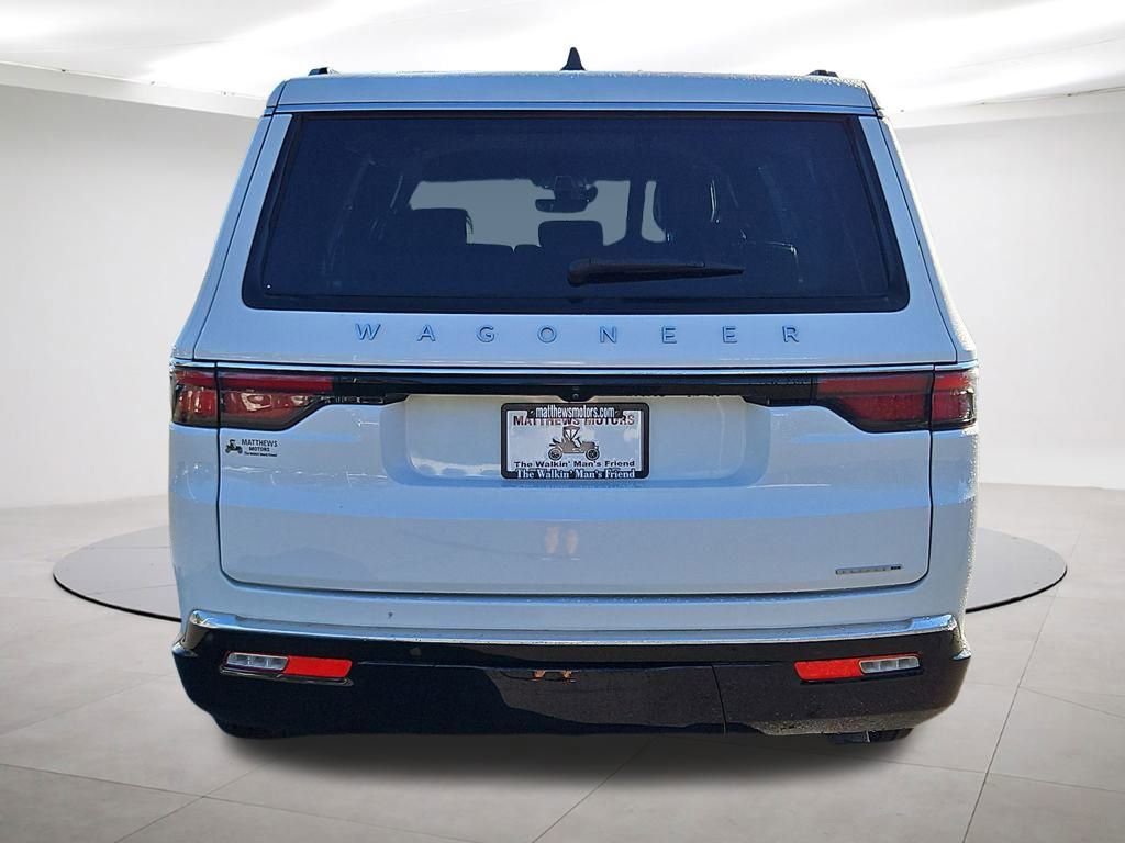 Used 2024 Jeep Wagoneer L Series III w/ Flexible Seating Group image 6