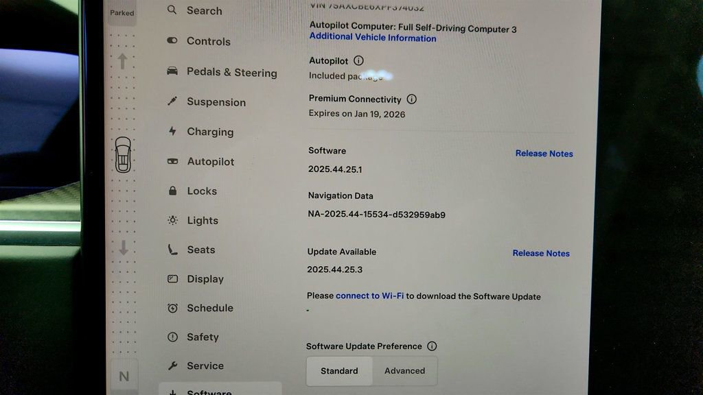 Used 2023 Tesla Model X Plaid image 16