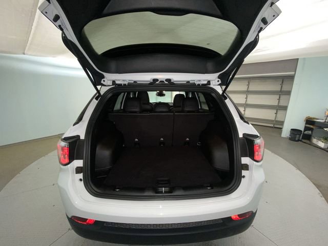 Used 2024 Jeep Compass Latitude w/ Altitude Special Edition image 22