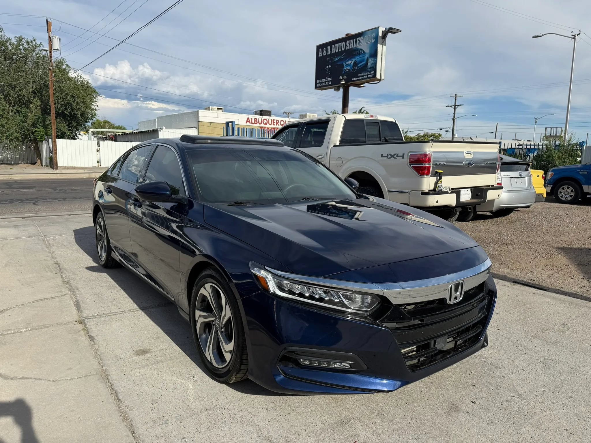 Used 2020 Honda Accord EX image 3
