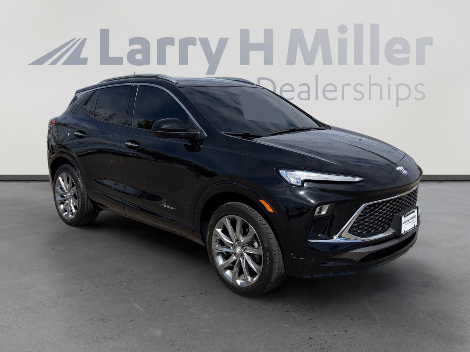 Used 2024 Buick Encore GX Avenir w/ Avenir Technology Package image 8