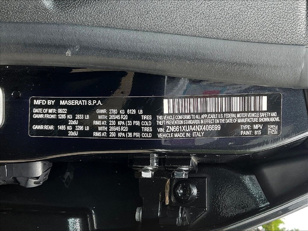 Used 2022 Maserati Levante GT AWD/4WD image 19
