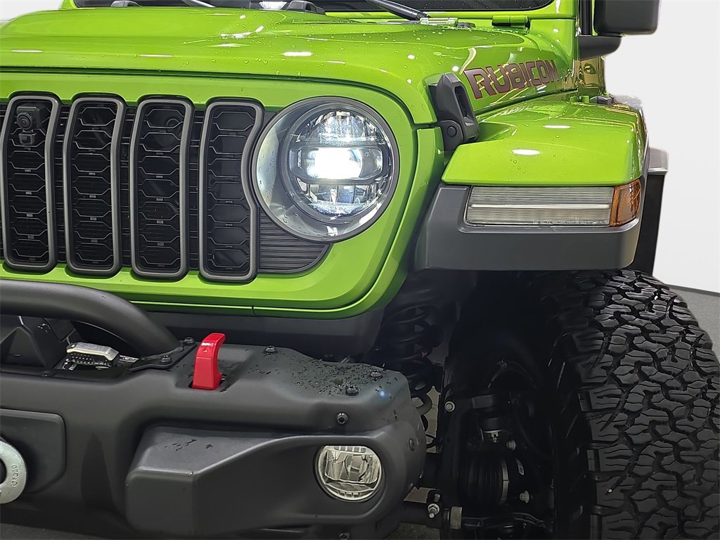 Used 2025 Jeep Wrangler Unlimited Rubicon image 32