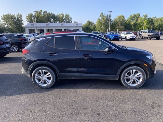Used 2020 Buick Encore GX Preferred w/ Cold Weather Comfort Package FWD image 2