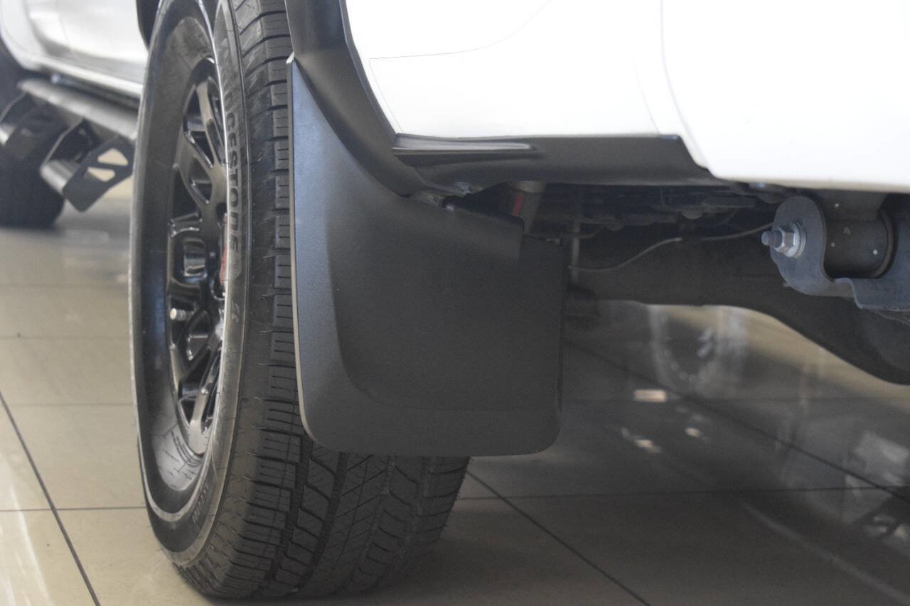 Used 2017 Toyota Tacoma TRD Pro AWD/4WD image 36