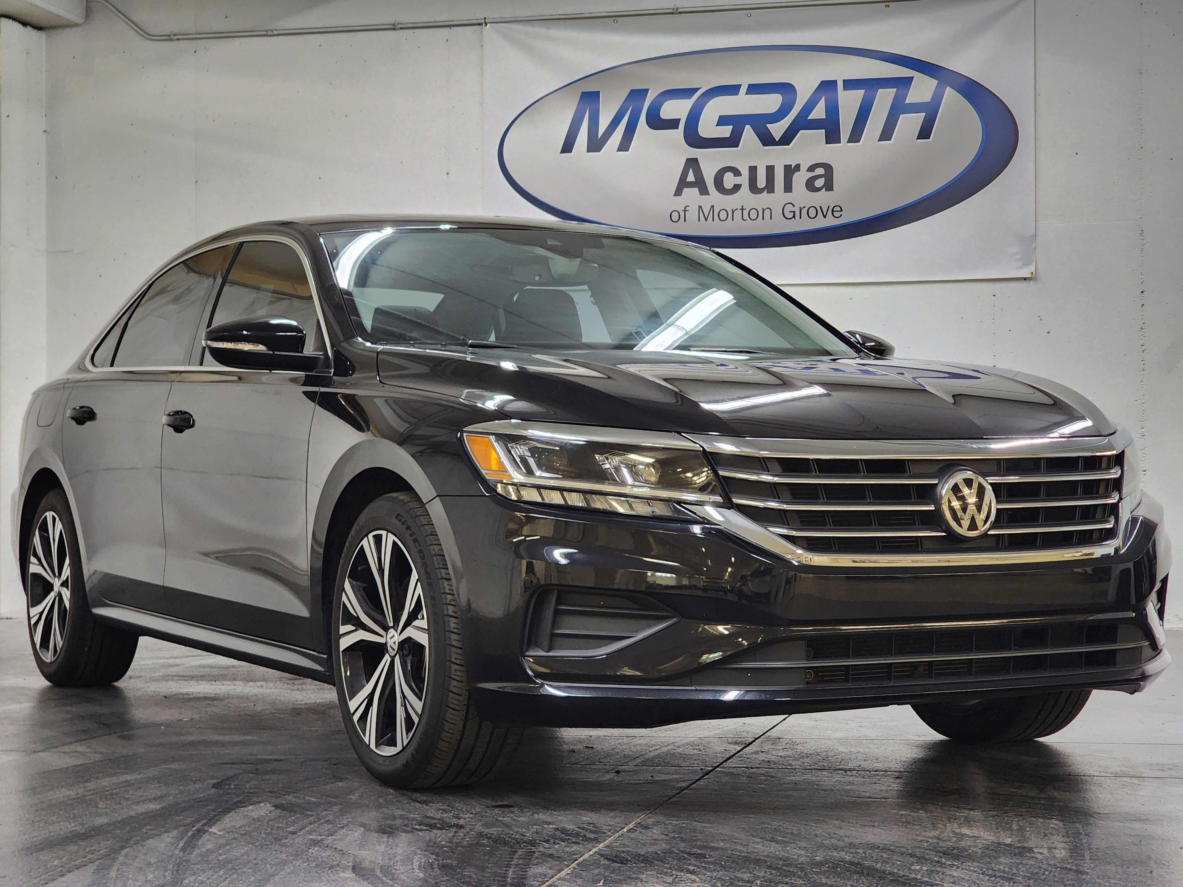 Used 2021 Volkswagen Passat 2.0T SE FWD image 2