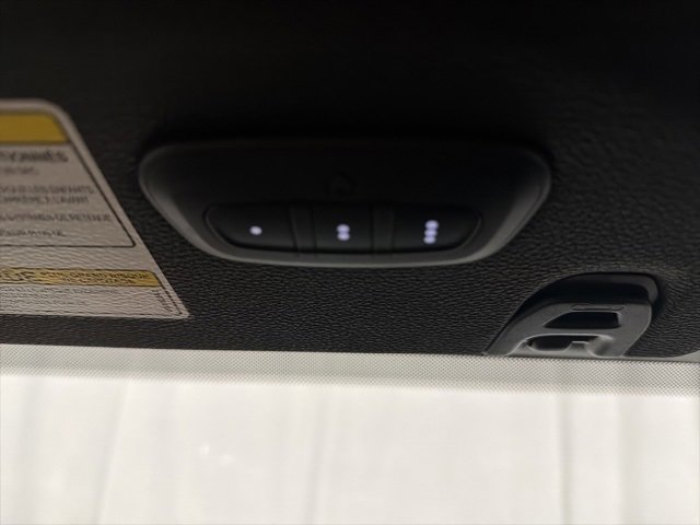 Used 2020 Jeep Wrangler Unlimited Sahara image 38