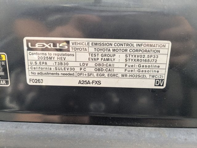 Used 2025 Lexus ES 300h w/ Premium Package FWD image 23