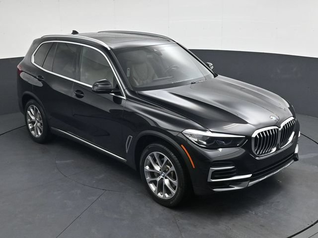 Used 2023 BMW X5 xDrive40i AWD/4WD image 27