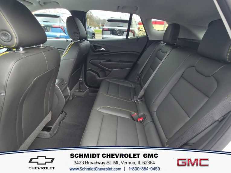New 2026 Chevrolet Trax ACTIV w/ Sunroof Package FWD image 10