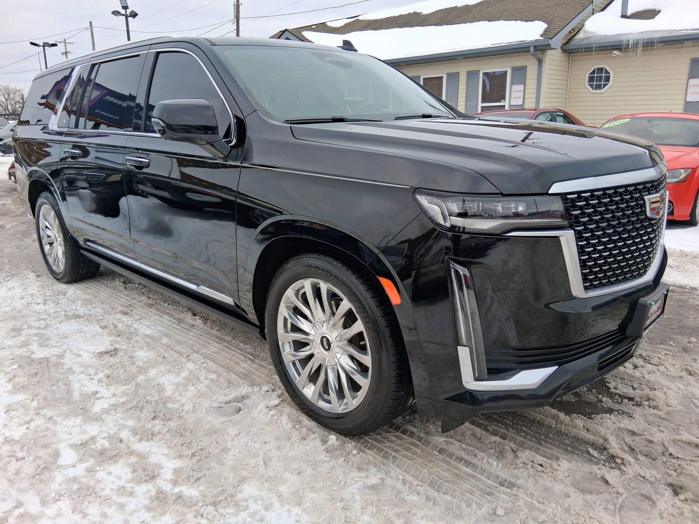 Used 2022 Cadillac Escalade ESV Premium Luxury w/ Performance Package image 3