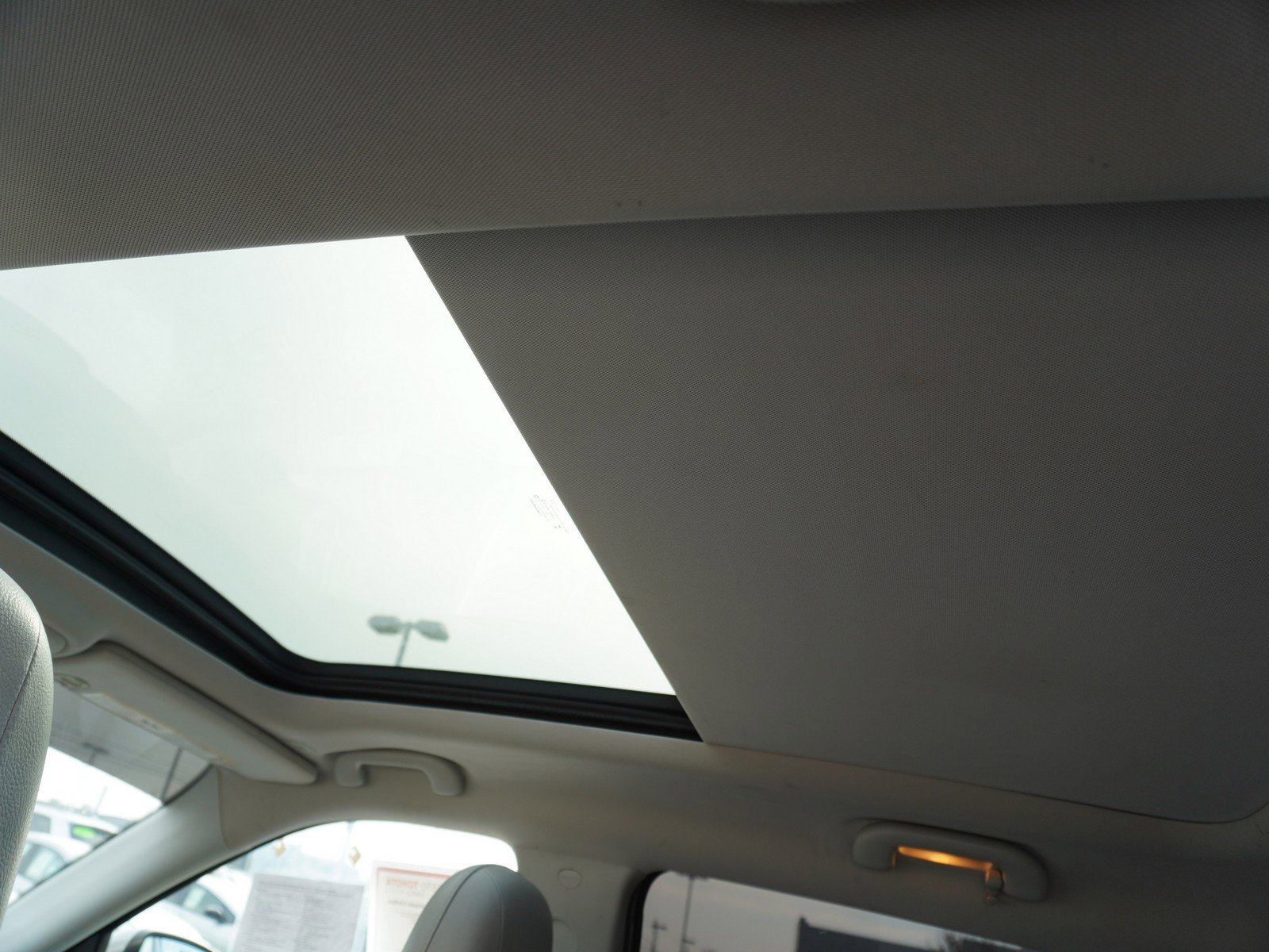 Used 2017 Jeep Compass Limited image 15