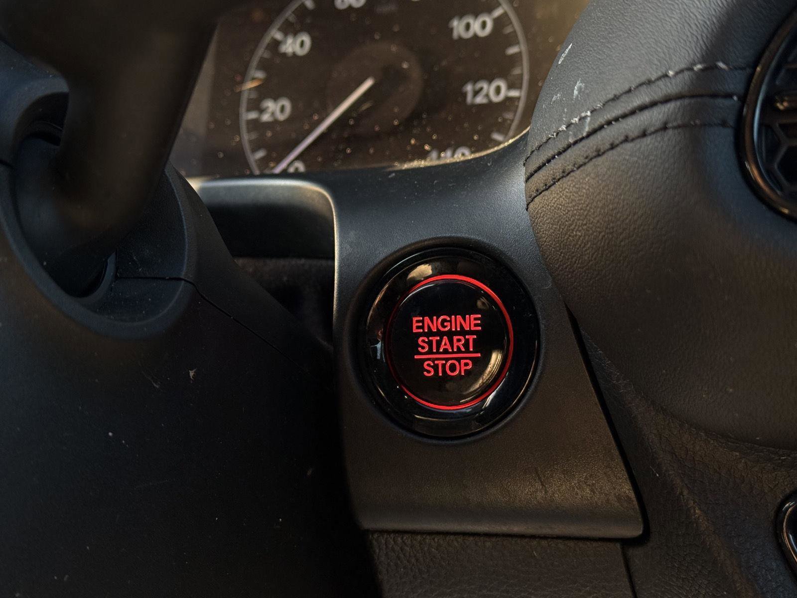 Used 2023 Honda HR-V LX image 16