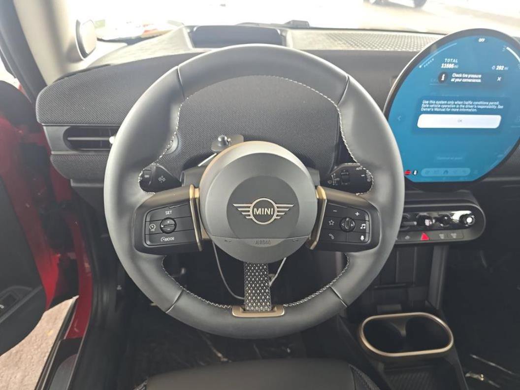 Used 2025 MINI Cooper S FWD image 8