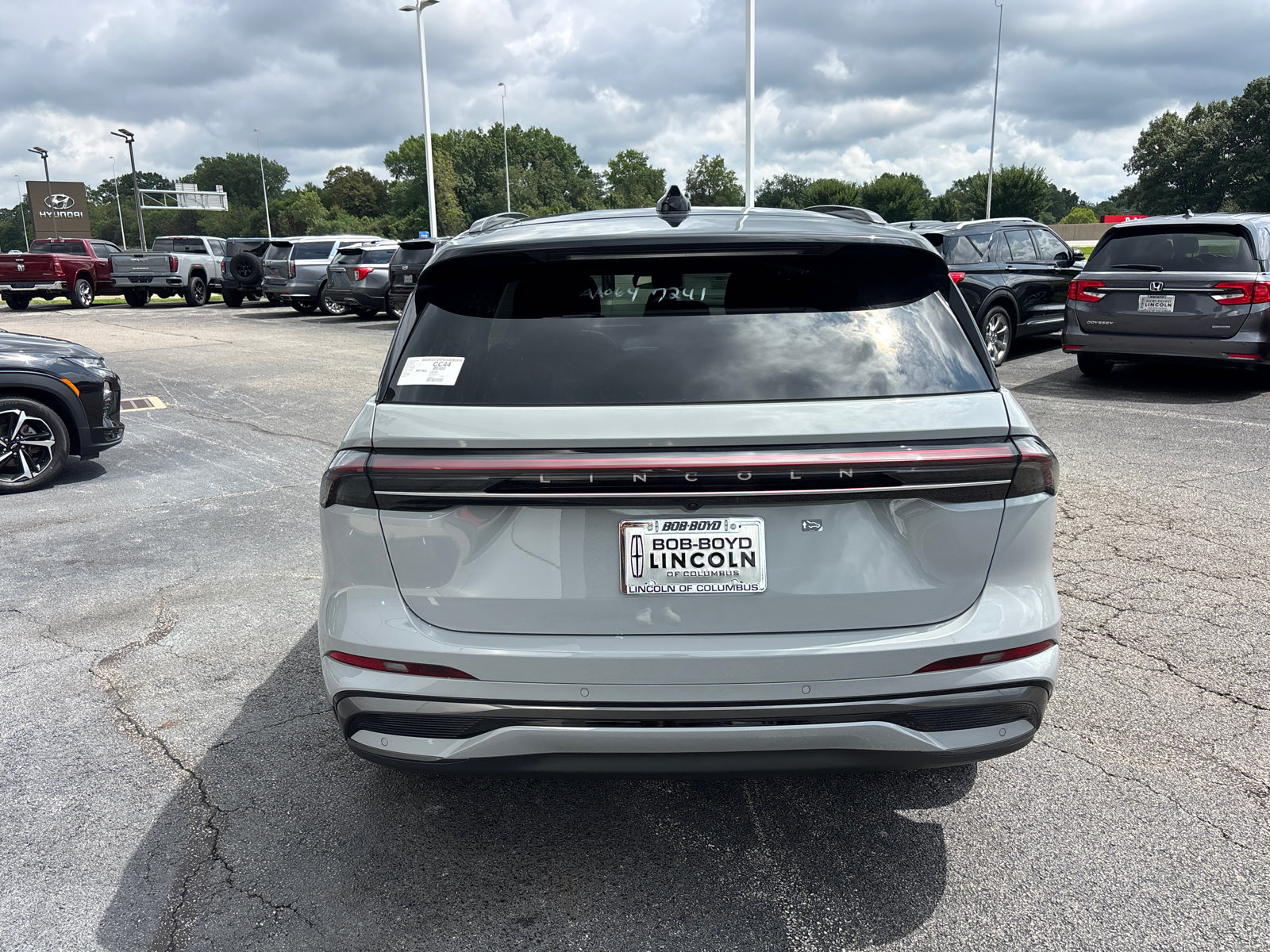 New 2026 Lincoln Nautilus Reserve AWD/4WD image 6