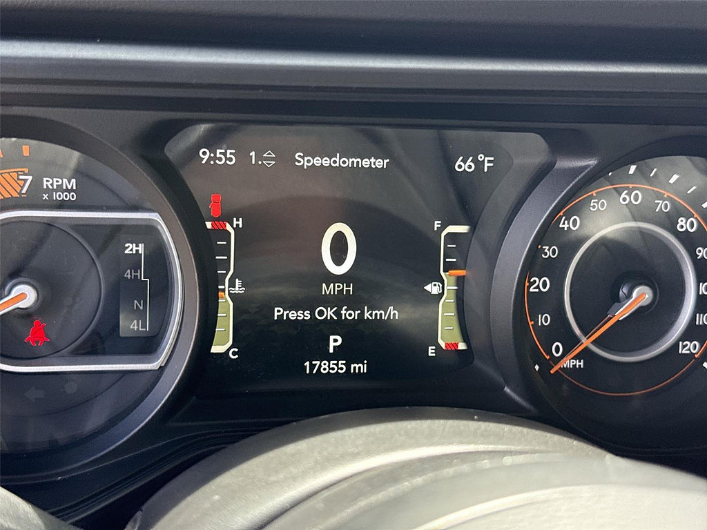 Used 2025 Jeep Wrangler Unlimited Rubicon AWD/4WD image 10