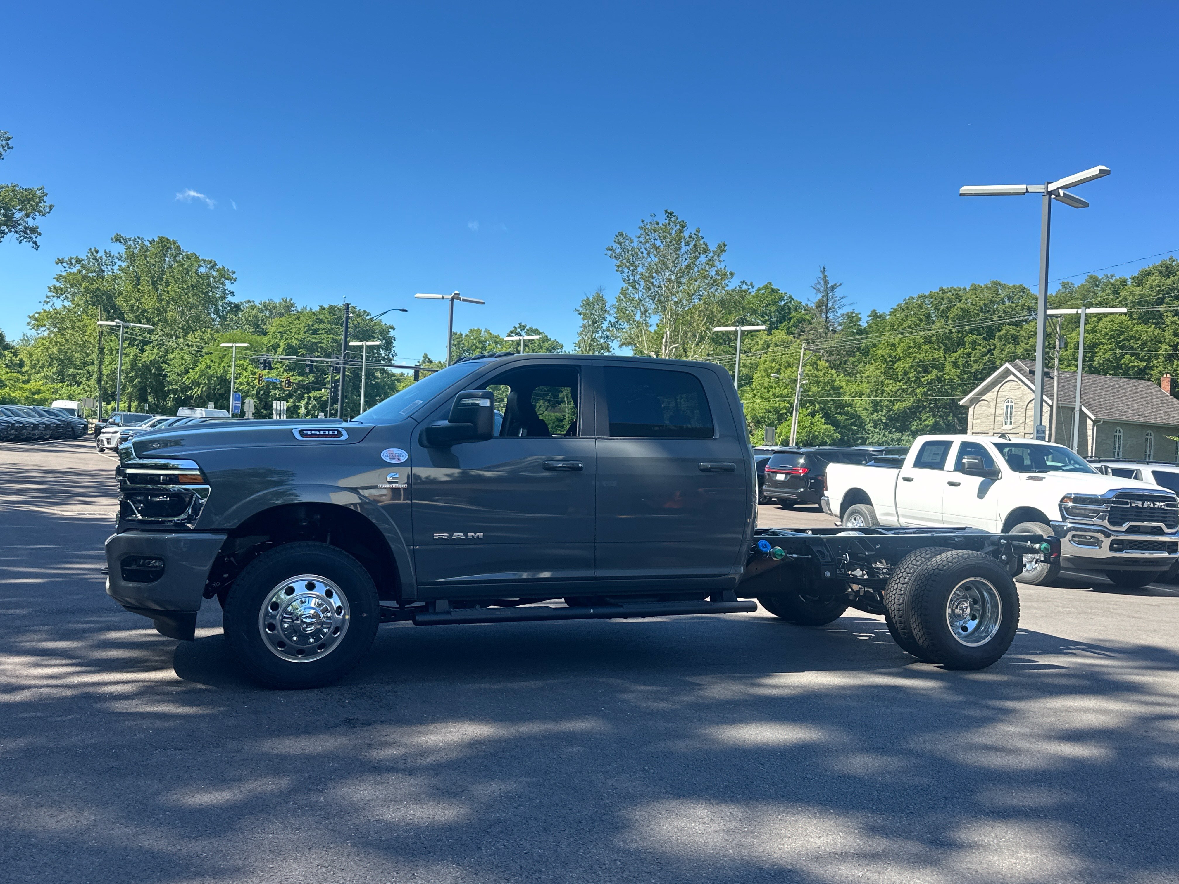 New 2026 RAM 3500 Big Horn w/ Laramie Trim Package AWD/4WD image 25