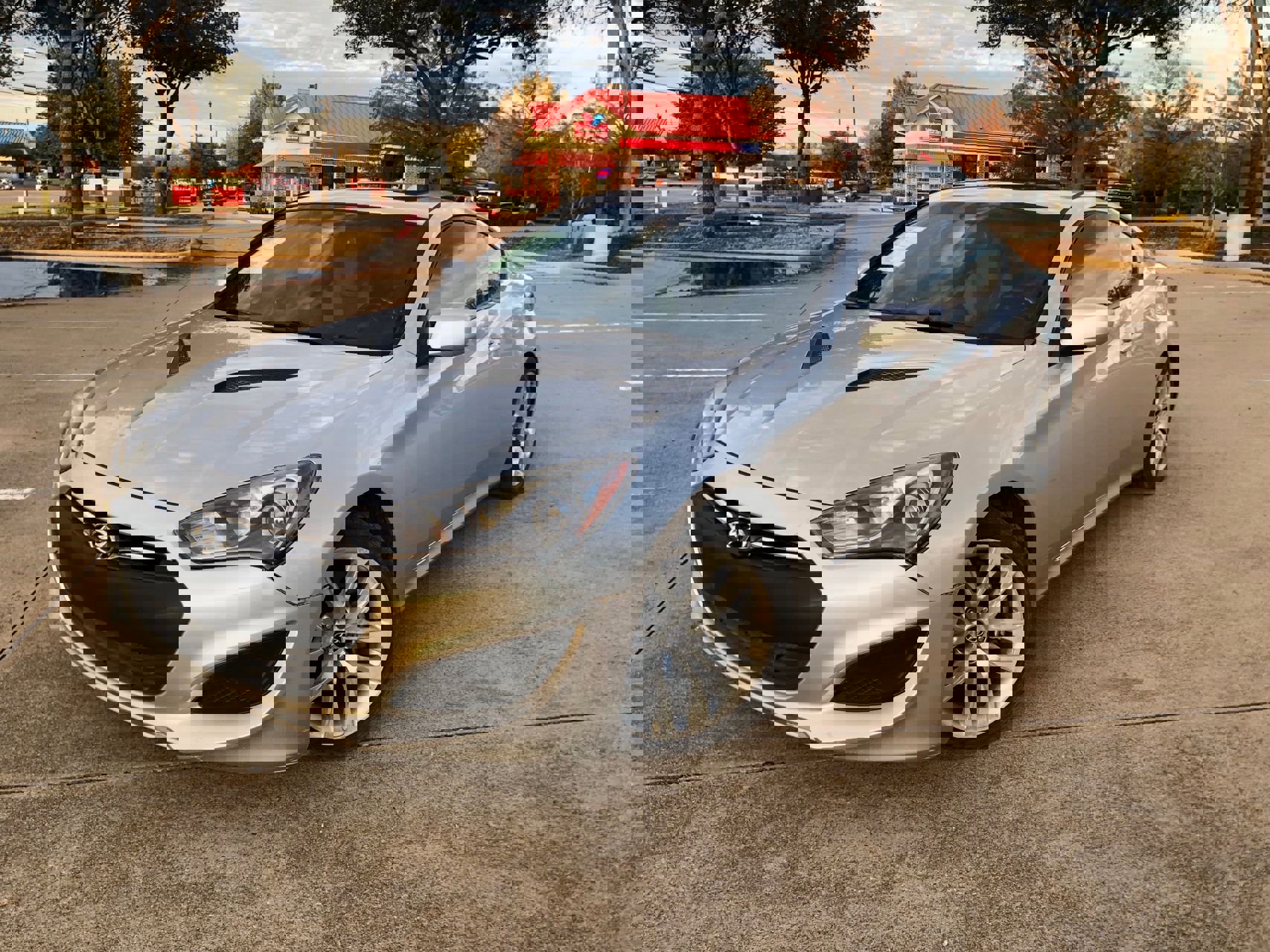 Used 2013 Hyundai Genesis 2.0T image 1