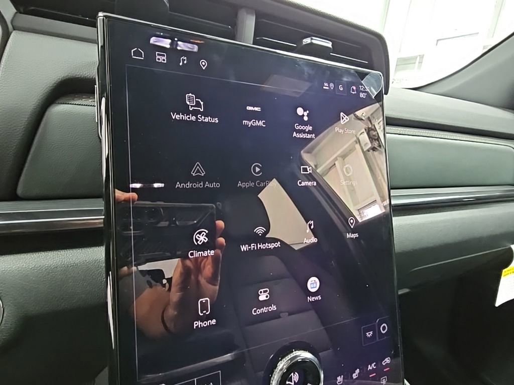 New 2026 GMC Terrain AT4 w/ Convenience Package III image 13