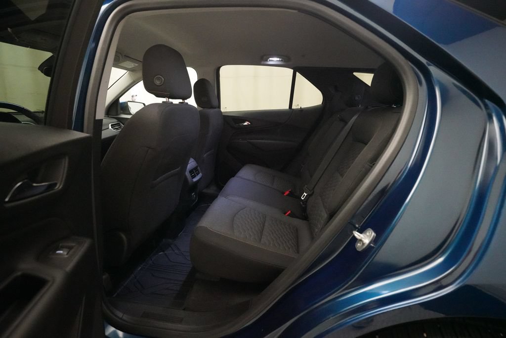 Used 2020 Chevrolet Equinox LT AWD/4WD image 16