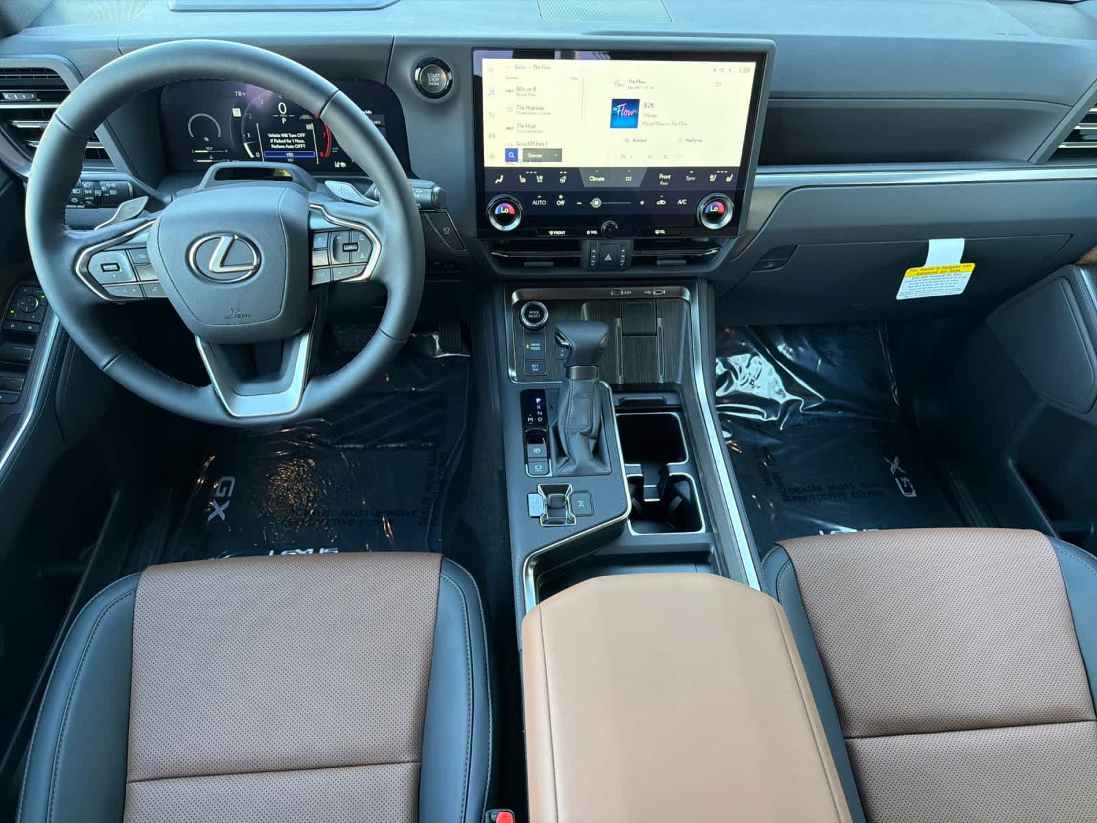 New 2026 Lexus GX 550 w/ Accessory Package (Z1) AWD/4WD image 3