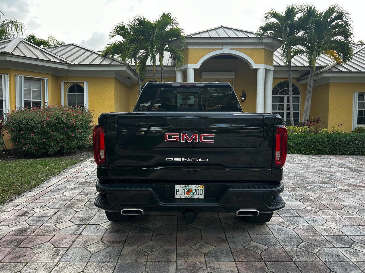 Used 2020 GMC Sierra 1500 Denali w/ Technology Package image 12