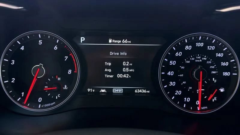 Used 2021 Genesis G70 3.3T w/ Sport Package RWD image 28
