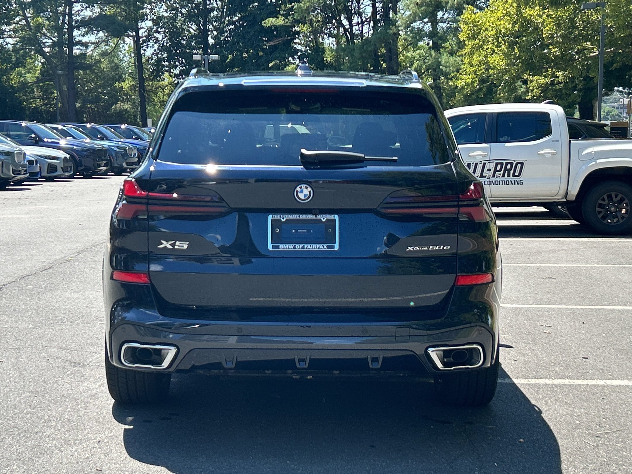 New 2026 BMW X5 xDrive50e w/ M Sport Package AWD/4WD image 10