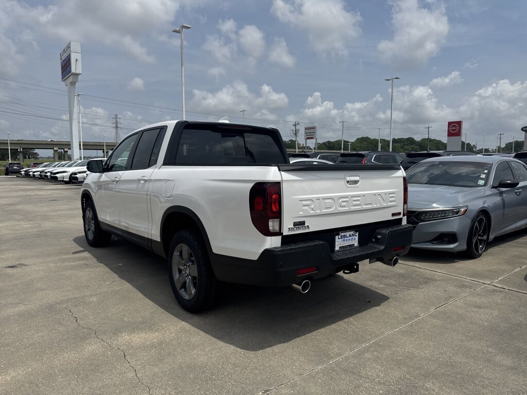New 2025 Honda Ridgeline TrailSport image 6