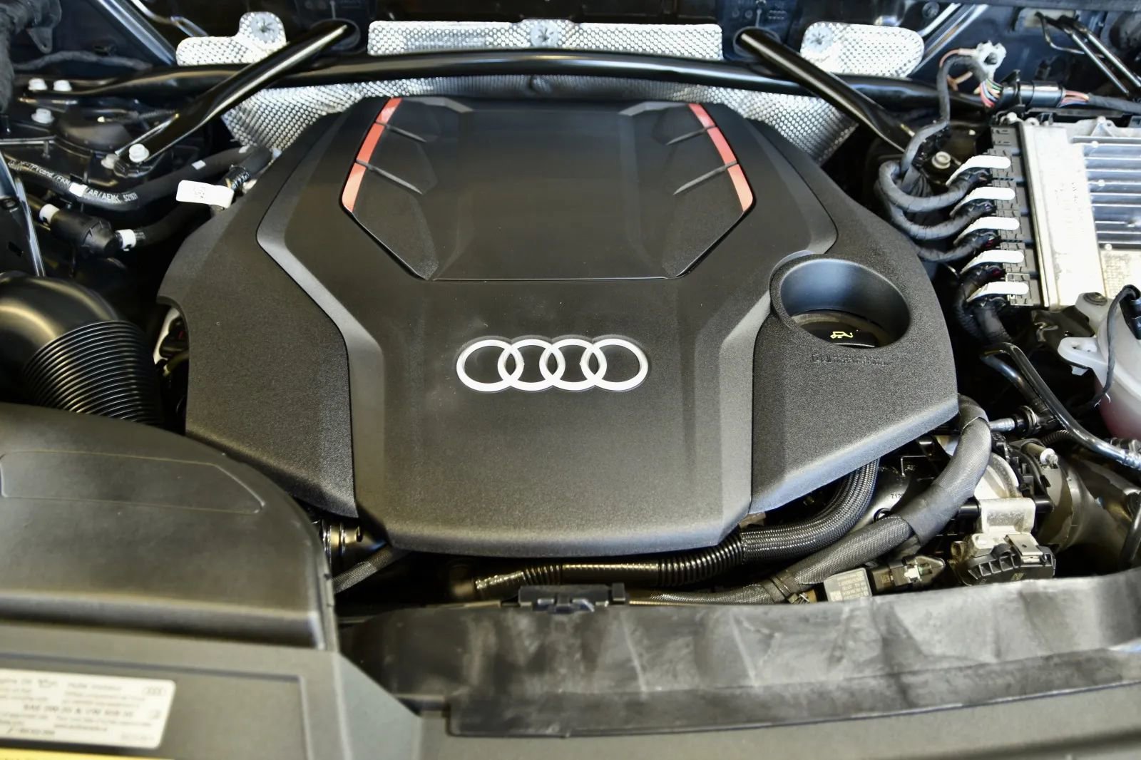 Used 2024 Audi SQ5 Premium Plus AWD/4WD image 29