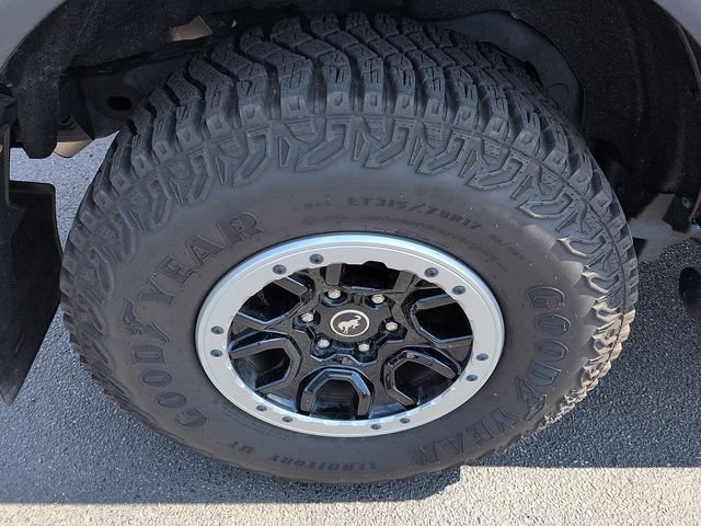 Used 2024 Ford Bronco Big Bend w/ Sasquatch Package AWD/4WD image 9