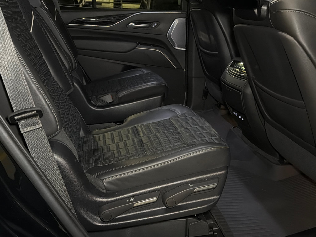 Used 2023 Cadillac Escalade V w/ LPO, Floor Liner Package AWD/4WD image 19