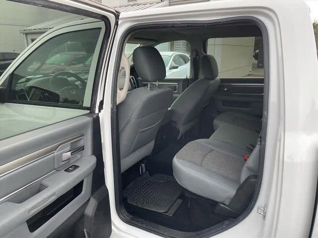 Used 2016 RAM 1500 Big Horn image 23