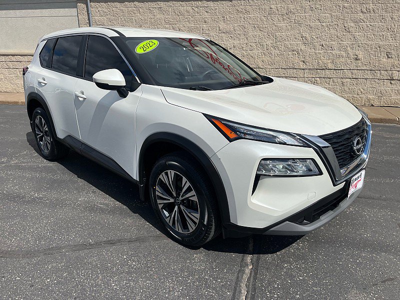 Used 2023 Nissan Rogue SV AWD/4WD image 2