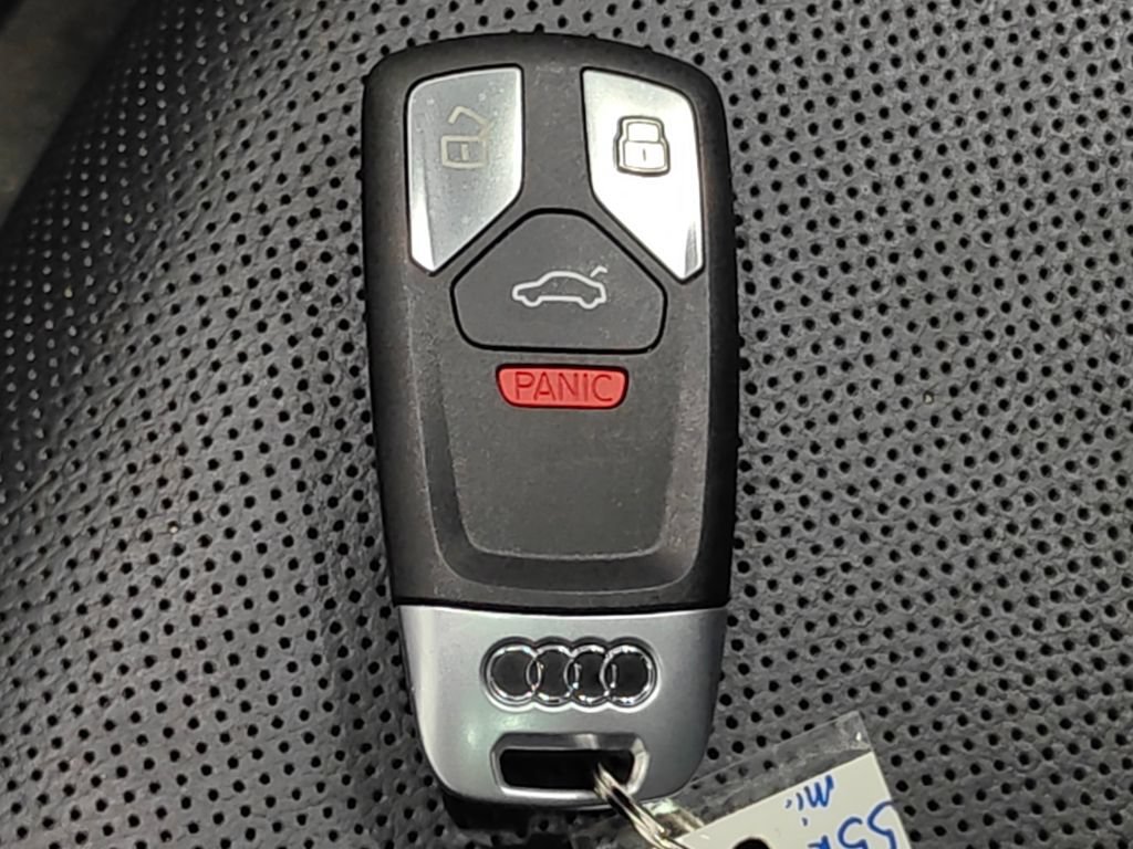 Used 2018 Audi Q7 3.0T Prestige w/ Prestige Package AWD/4WD image 16