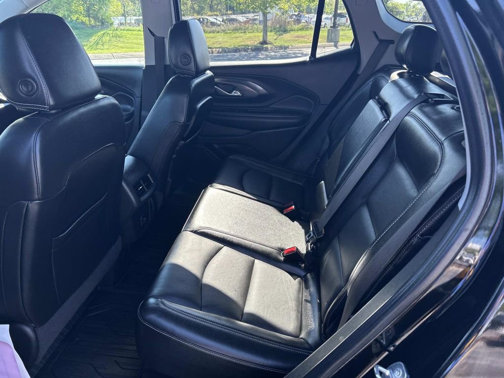 Used 2023 GMC Terrain SLT w/ Infotainment Package II AWD/4WD image 20