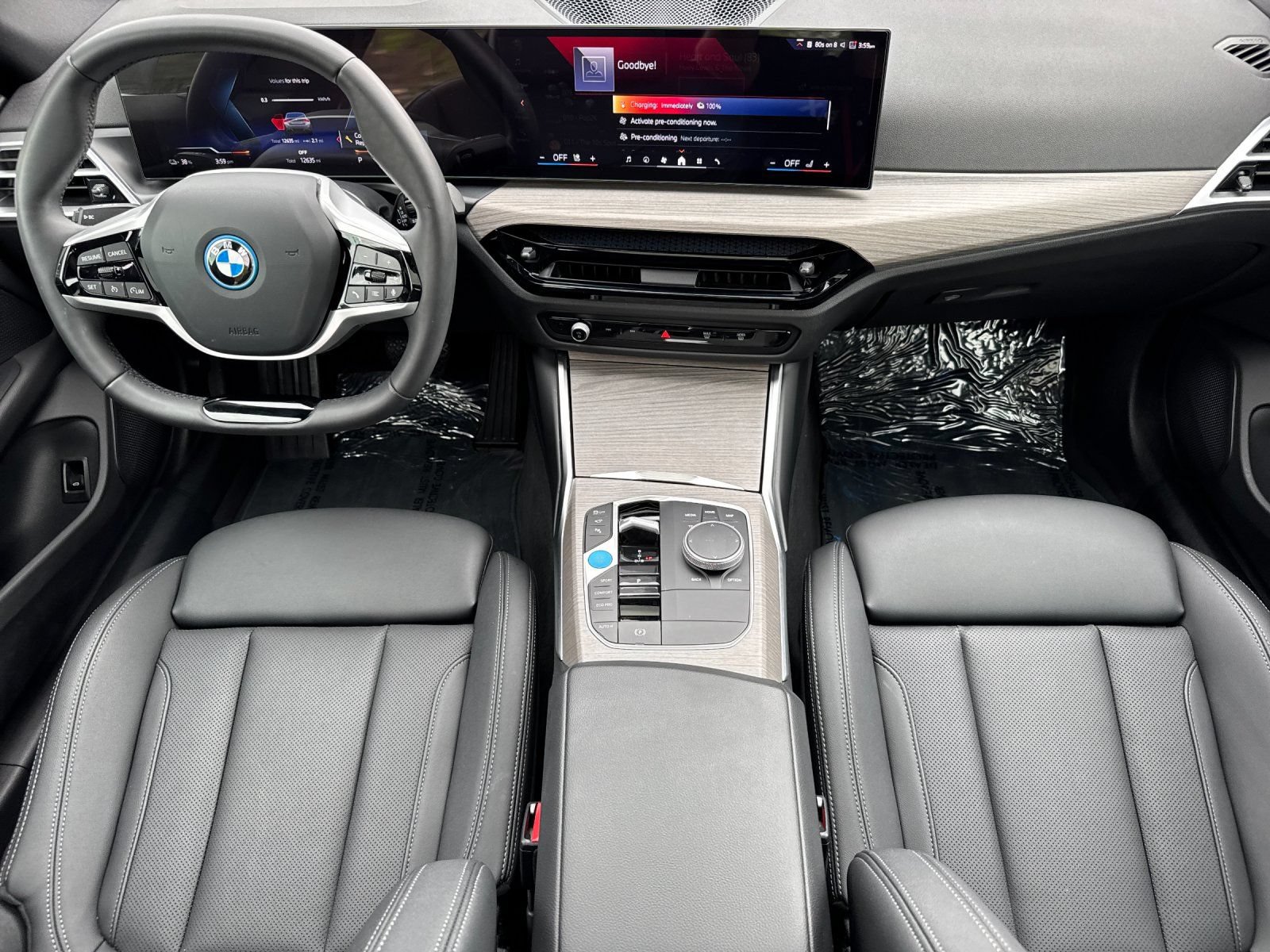 Used 2025 BMW i4 eDrive40 RWD image 13