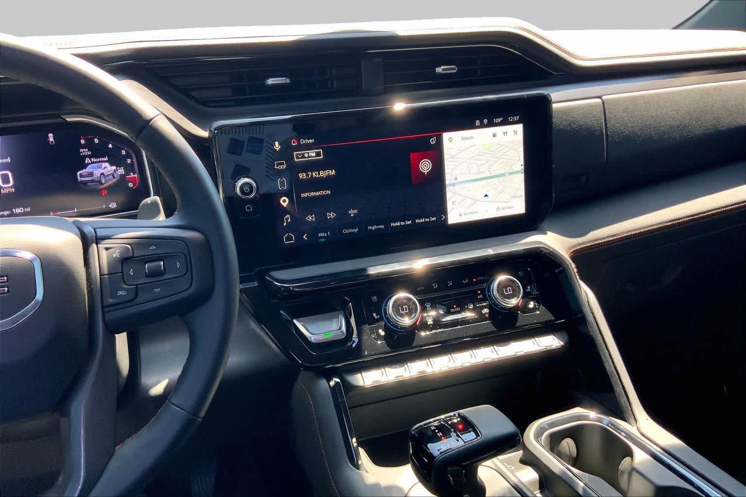 Used 2026 GMC Sierra 1500 AT4 w/ AT4 Premium Package AWD/4WD image 7