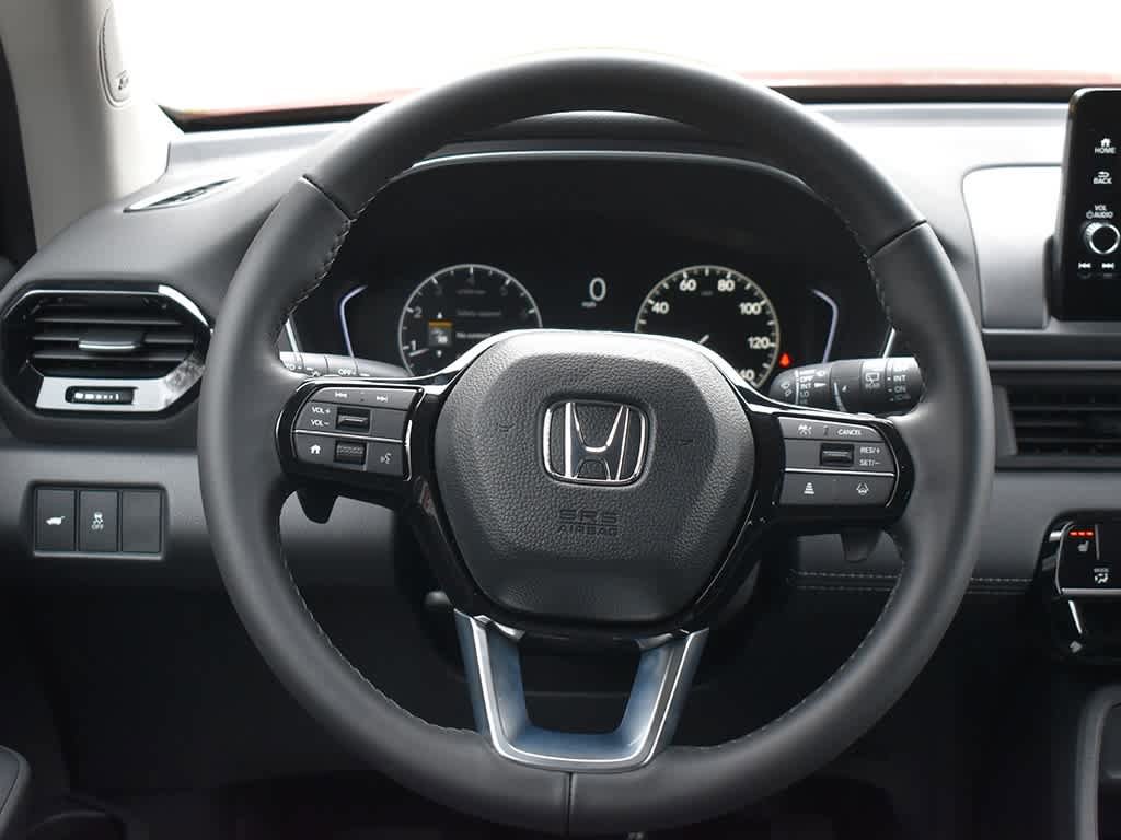 New 2025 Honda Pilot Touring image 13