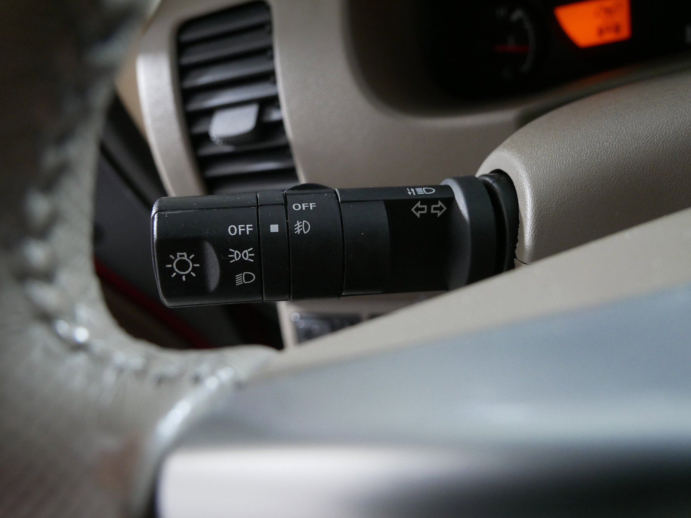 Used 2016 Nissan Frontier SV w/ SV Value Truck Package image 31