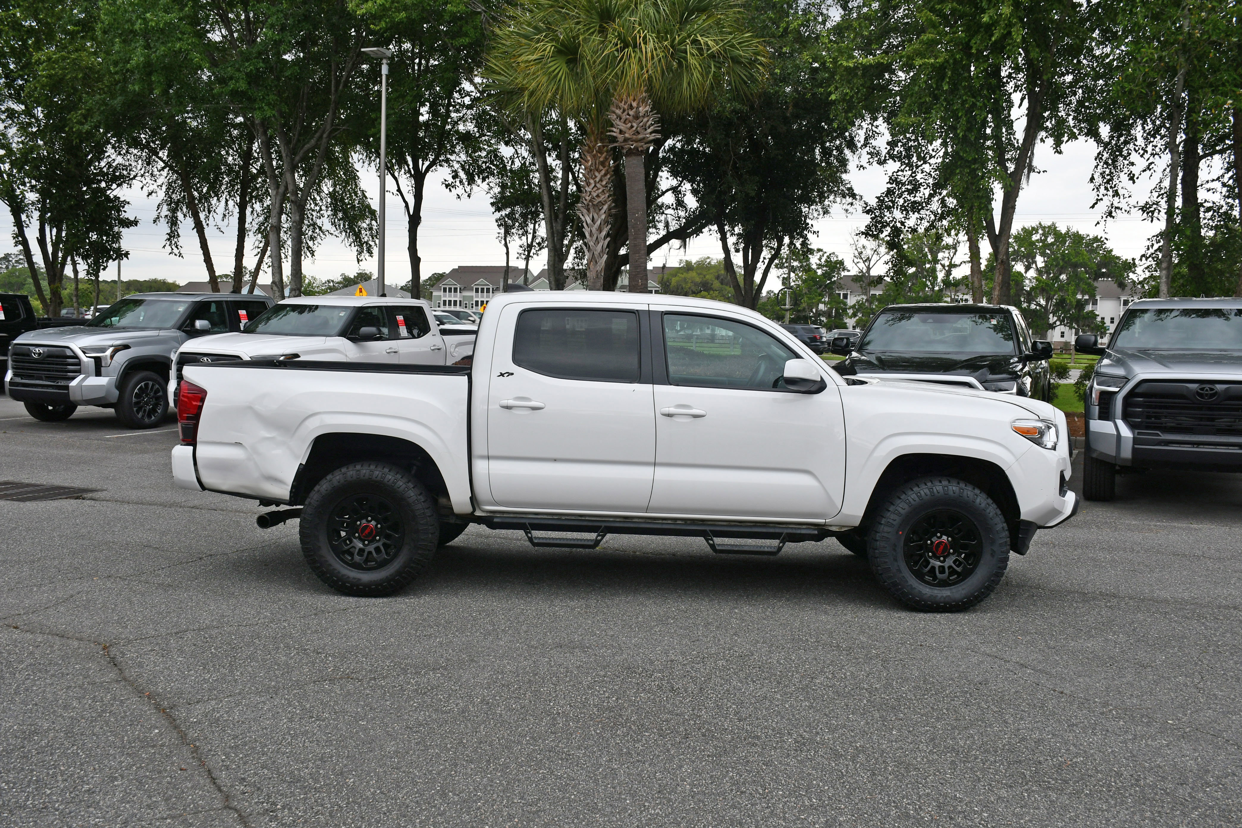 Certified 2022 Toyota Tacoma SR w/ SR Convenience Package RWD image 5